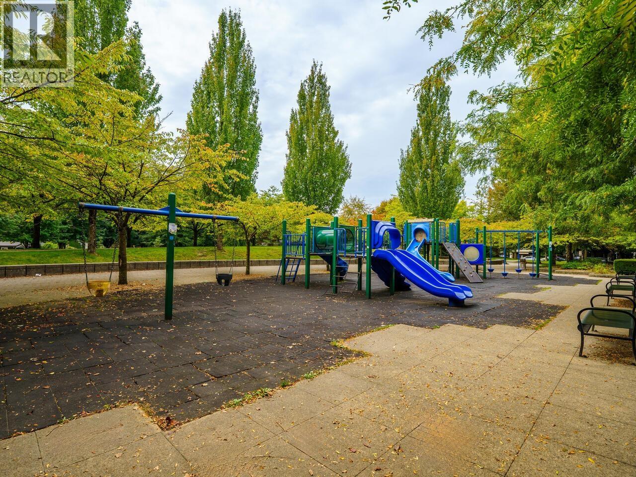 2409 3663 Crowley Drive, Vancouver, British Columbia  V5R 6H4 - Photo 20 - R3055531