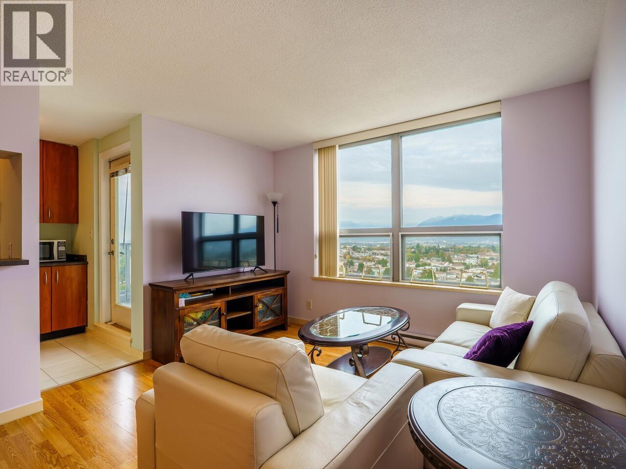 2409 3663 Crowley Drive, Vancouver, British Columbia  V5R 6H4 - Photo 4 - R3055531