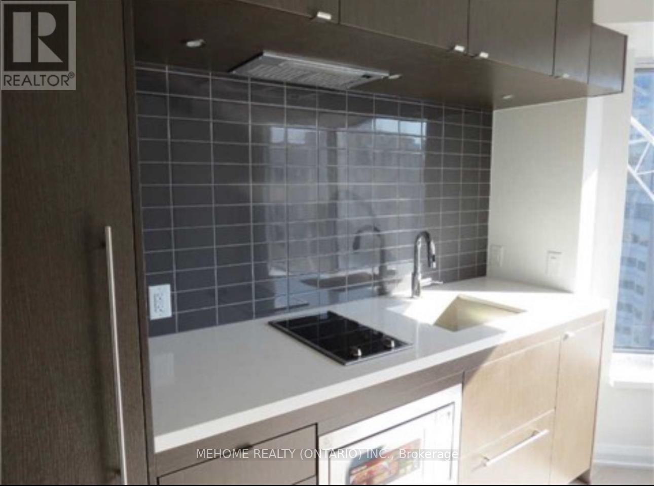 1810 - 155 Yorkville Avenue, Toronto, Ontario  M5R 0B4 - Photo 10 - C12455721