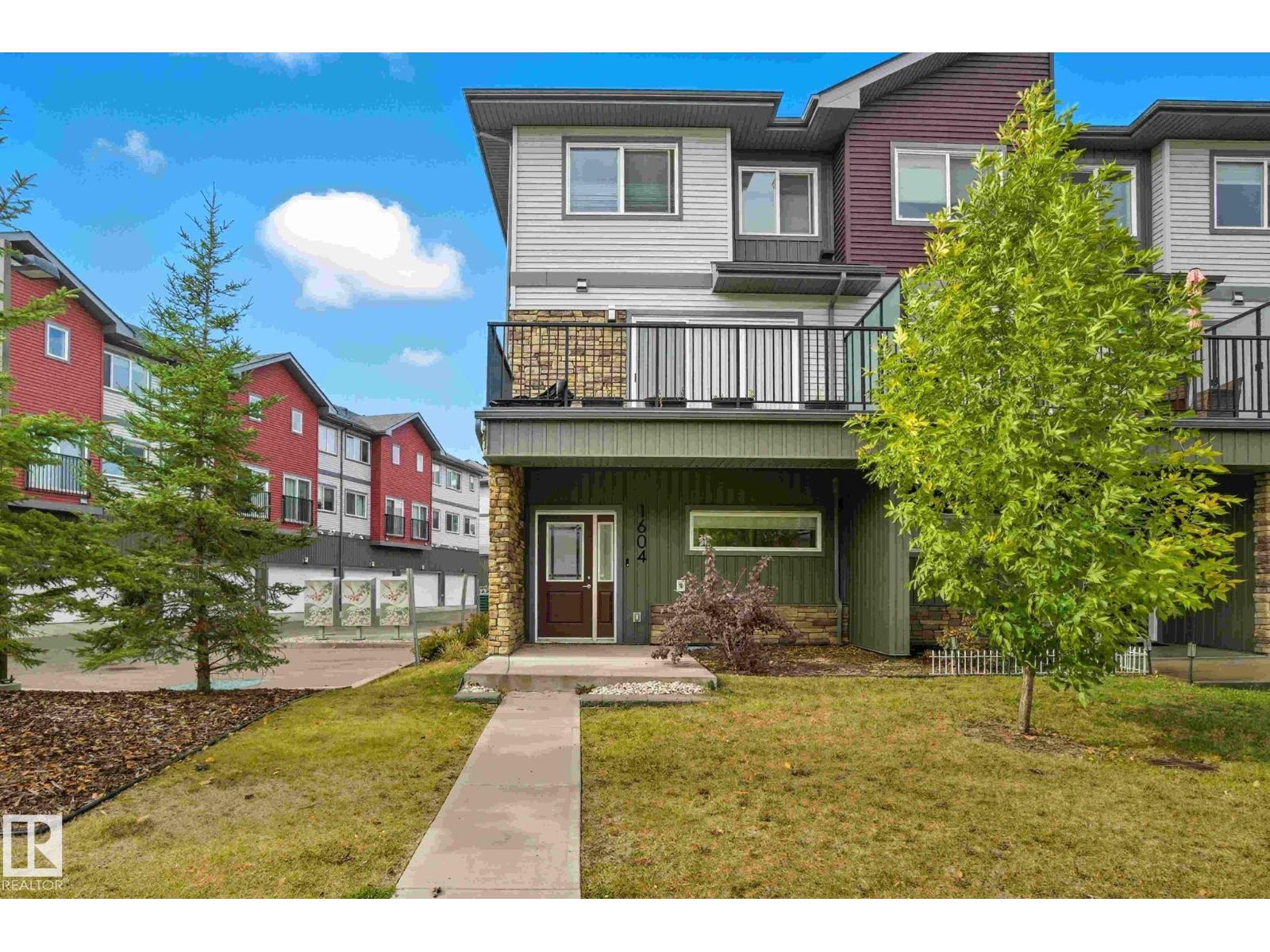 1604 33a St Nw, Edmonton, Alberta  T6T 0Y1 - Photo 2 - E4461602