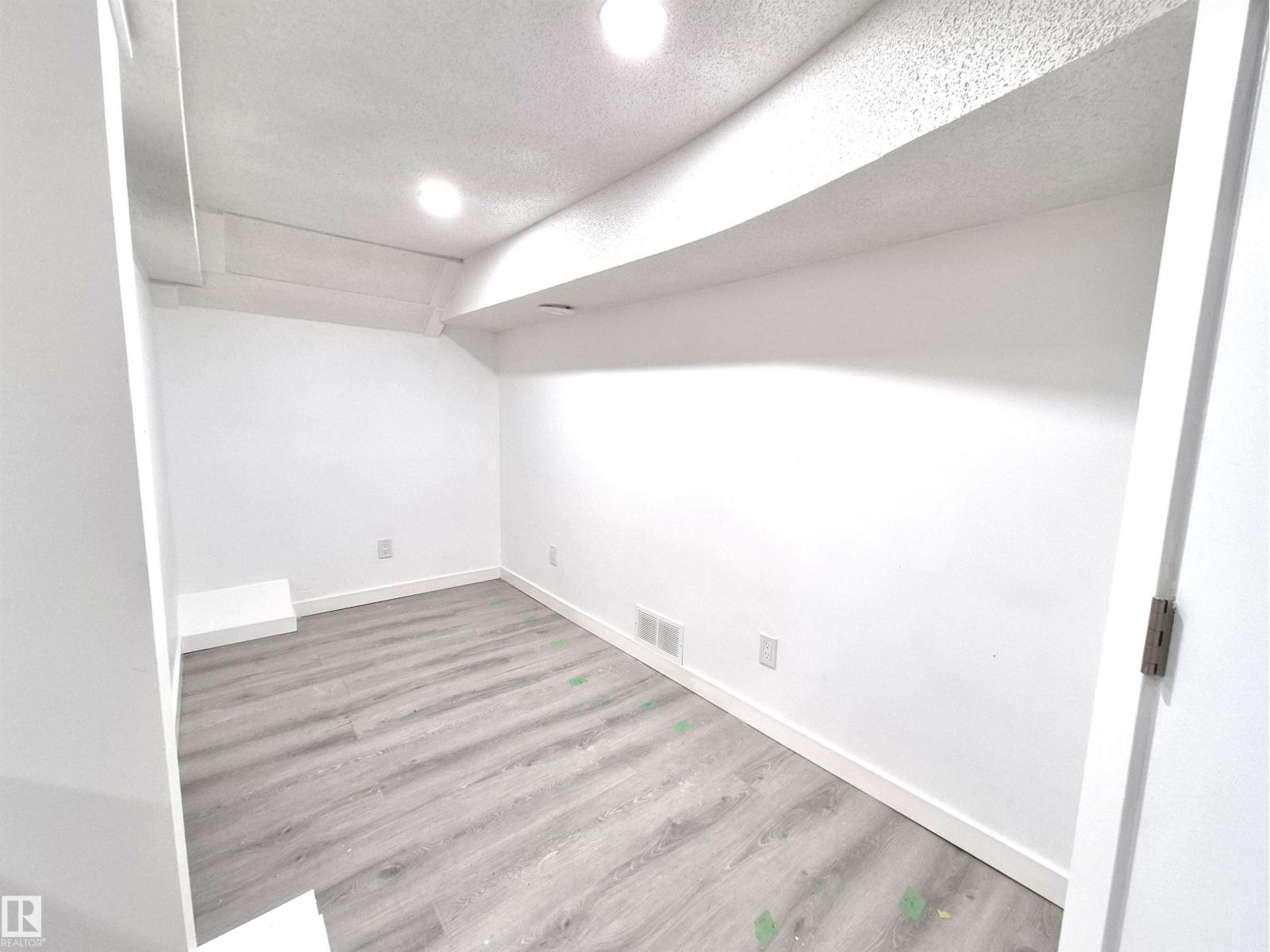 11240 94 St Nw, Edmonton, Alberta  T5G 1G9 - Photo 15 - E4461603