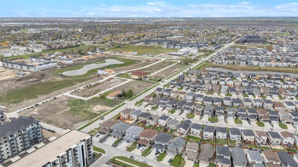242 Daylan Marshall Gate, Winnipeg, Manitoba  R2P 1X8 - Photo 47 - 202526281