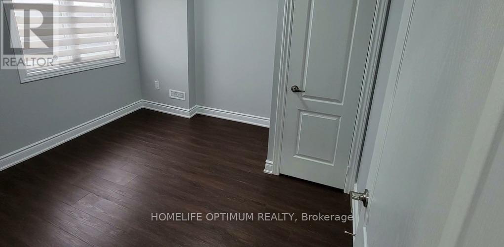 B - 165 Russell Creek Drive, Brampton, Ontario  L6R 4B4 - Photo 4 - W12455723