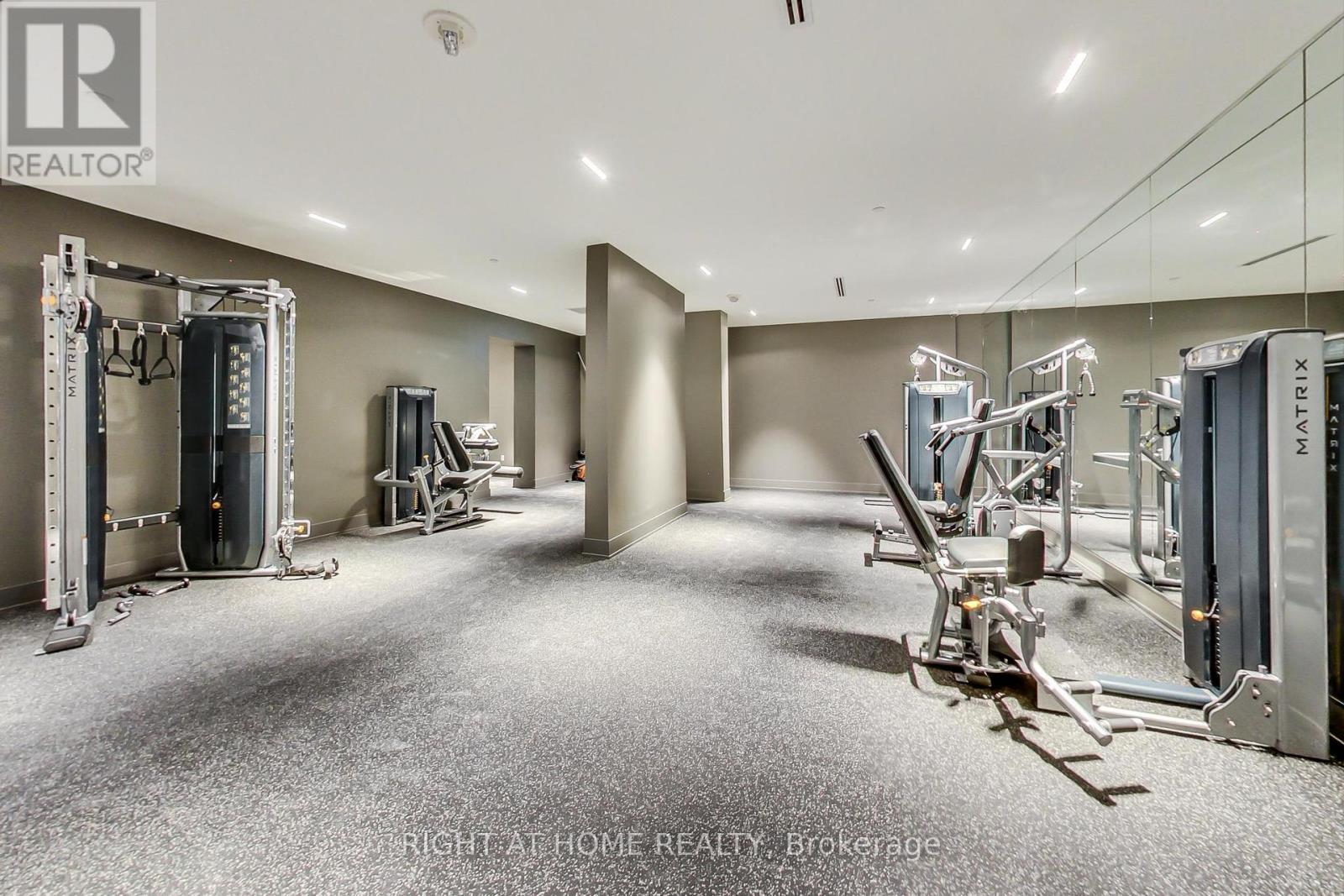 821 - 1787 St Clair Avenue W, Toronto, Ontario  M6N 0B7 - Photo 13 - W12455731