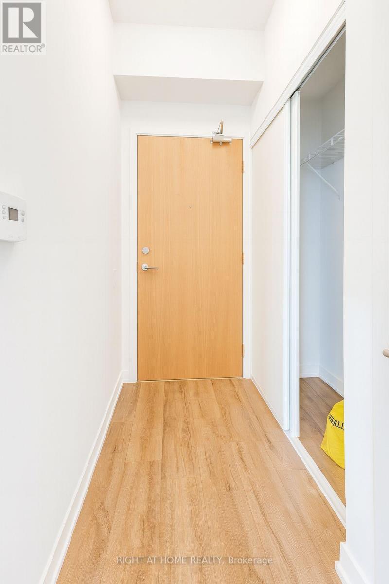 821 - 1787 St Clair Avenue W, Toronto, Ontario  M6N 0B7 - Photo 2 - W12455731