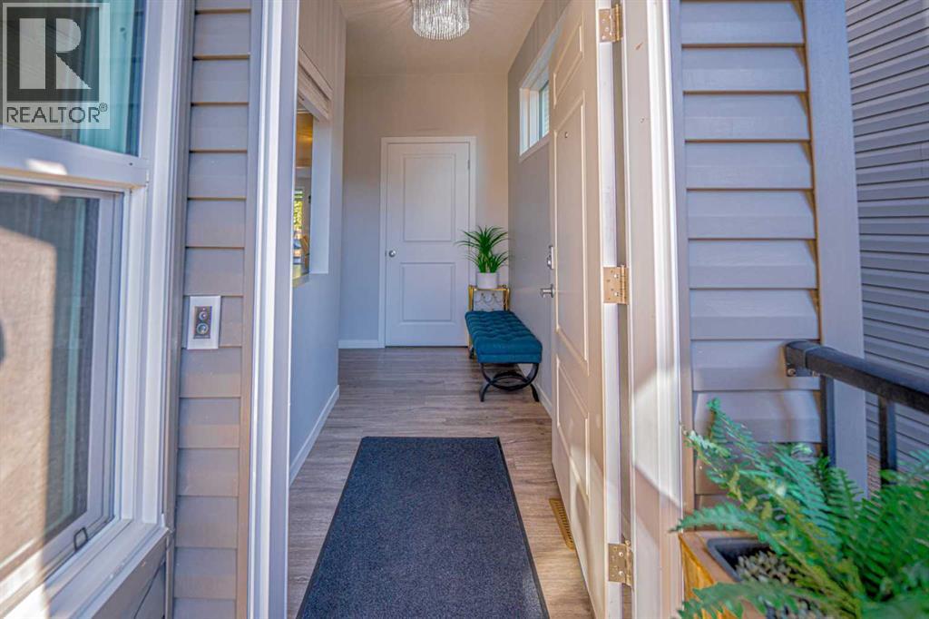 124 Seton Gardens Se, Calgary, Alberta  T3M 2Y8 - Photo 4 - A2260311