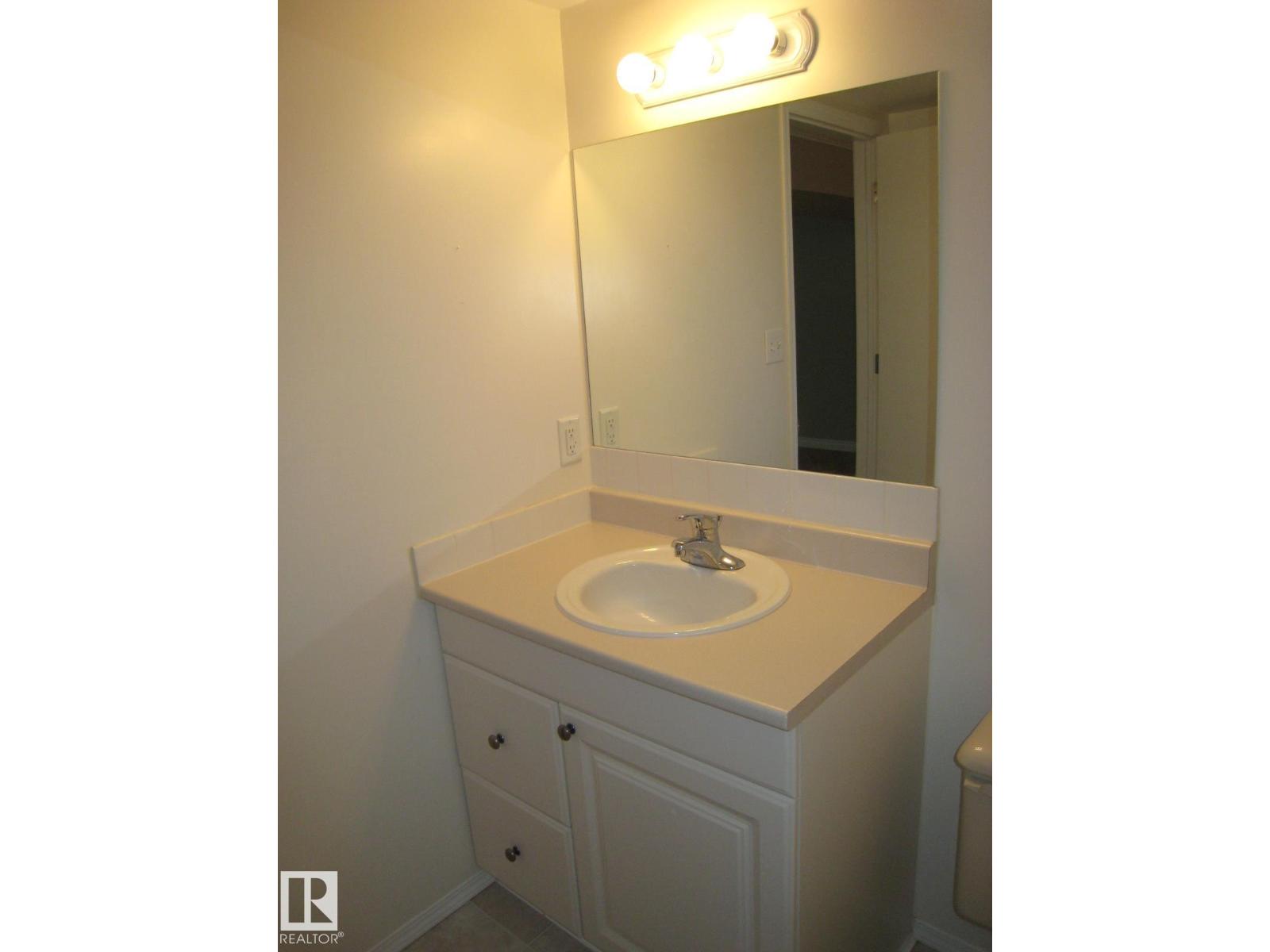 9035 149 St Nw, Edmonton, Alberta  T5R 0A5 - Photo 22 - E4461607