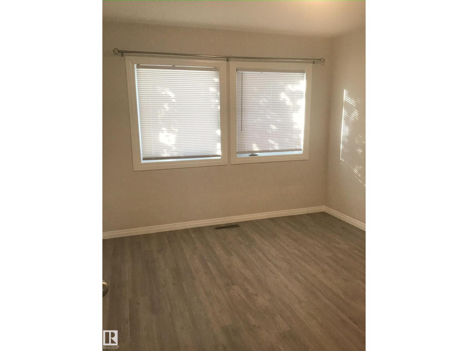9035 149 St Nw, Edmonton, Alberta  T5R 0A5 - Photo 5 - E4461607