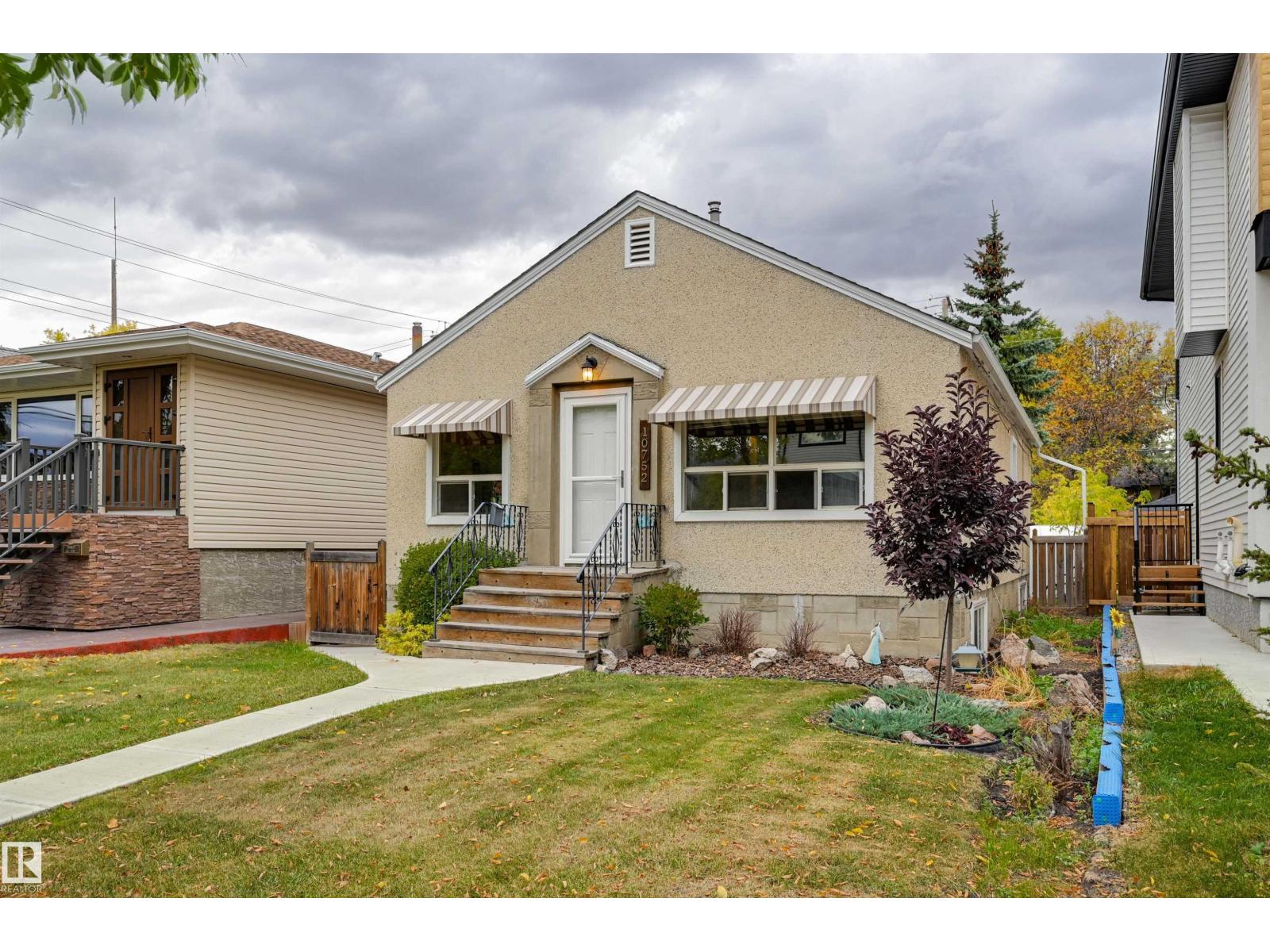 10752 75 AV NW, edmonton, Alberta