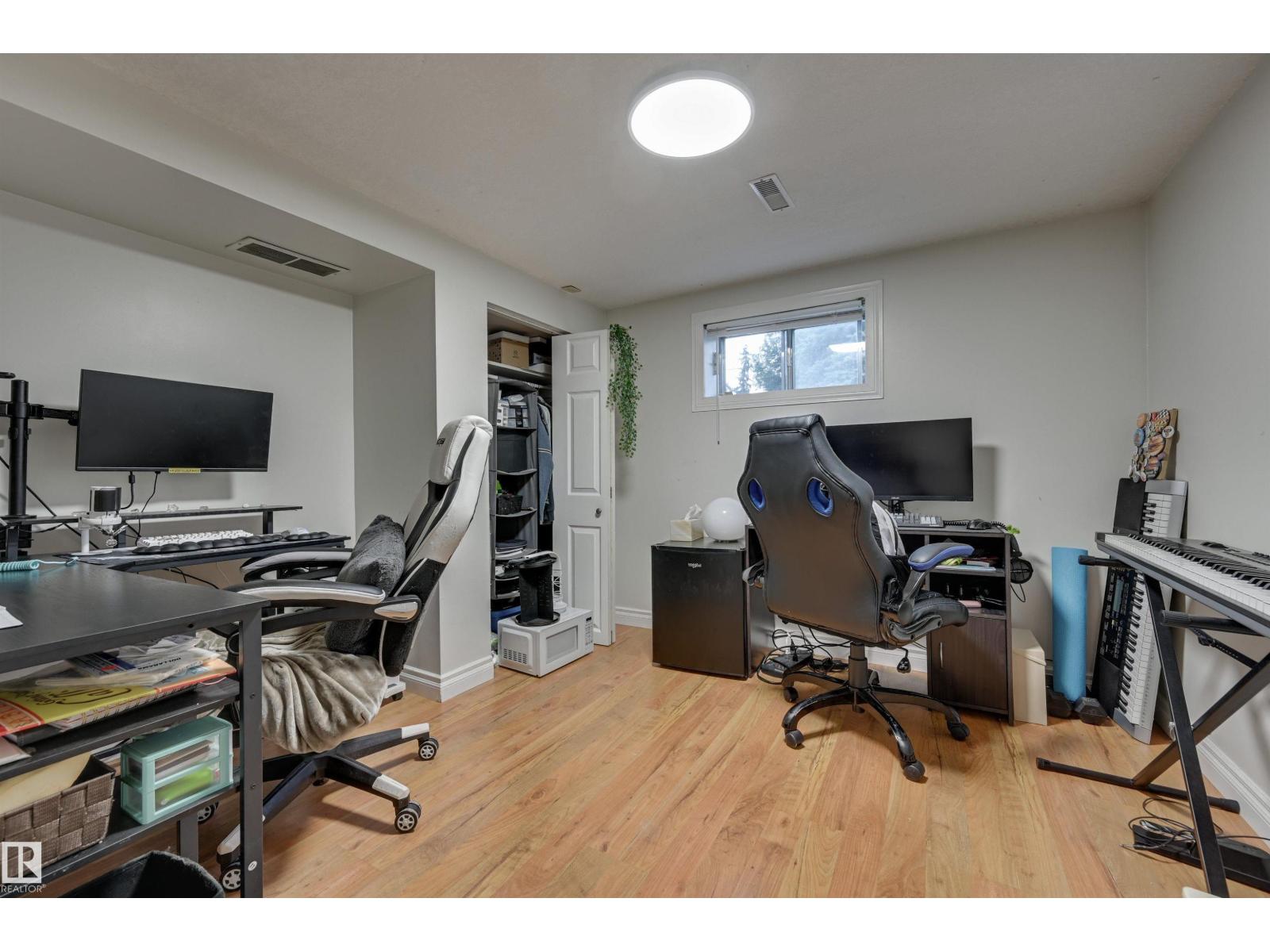 10752 75 Av Nw, Edmonton, Alberta  T6E 1J9 - Photo 15 - E4461608