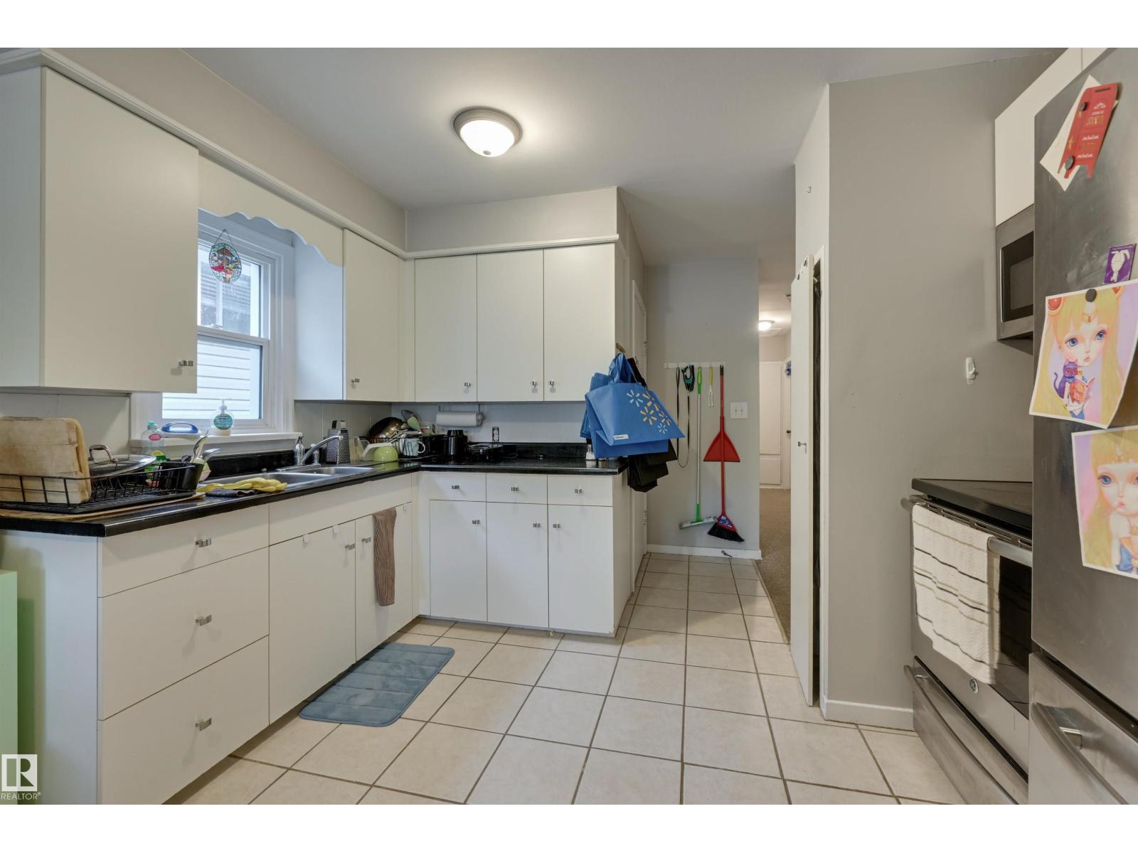 10752 75 Av Nw, Edmonton, Alberta  T6E 1J9 - Photo 7 - E4461608