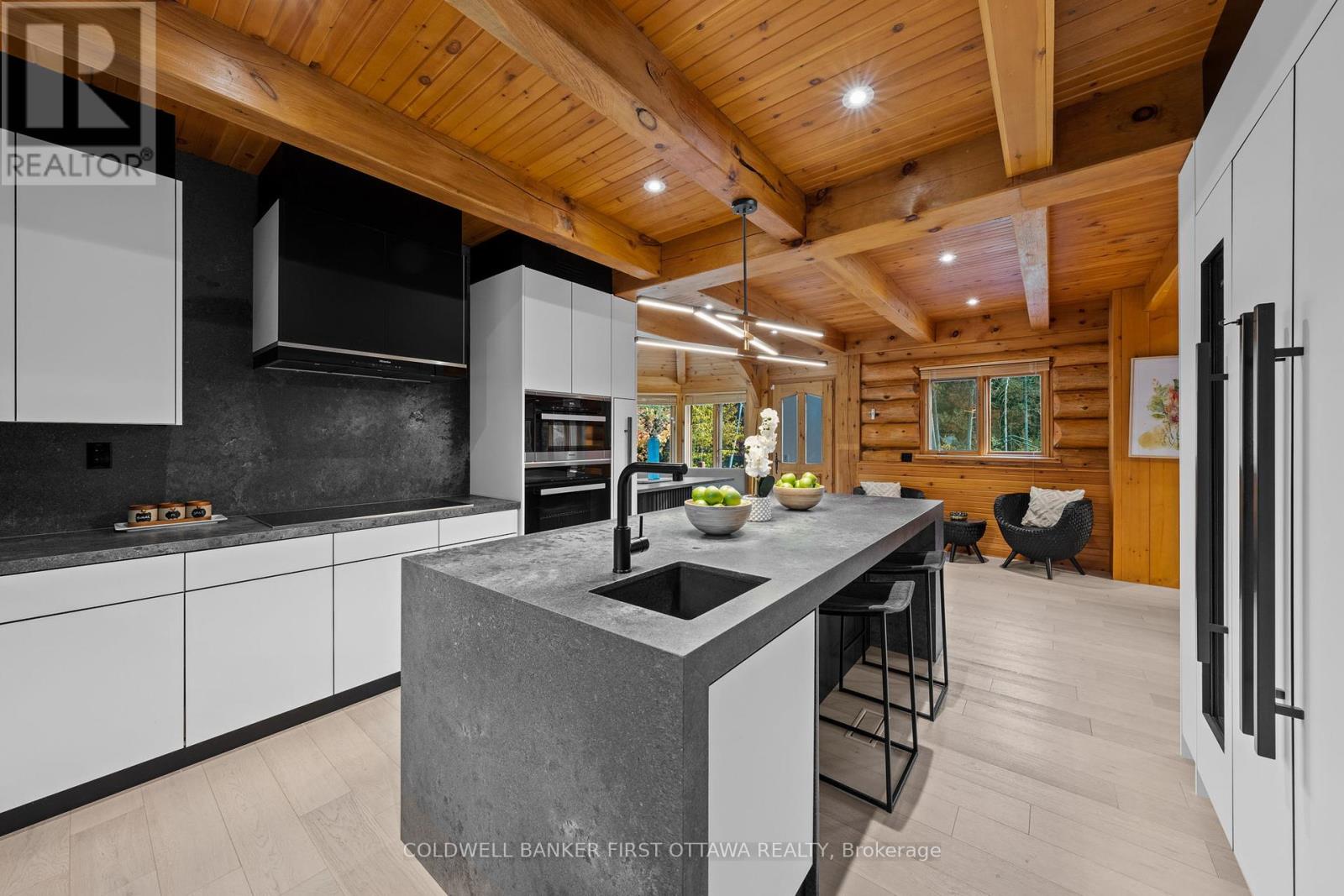 9 Lucas Lane, Ottawa, Ontario  K2S 1S5 - Photo 16 - X12455746