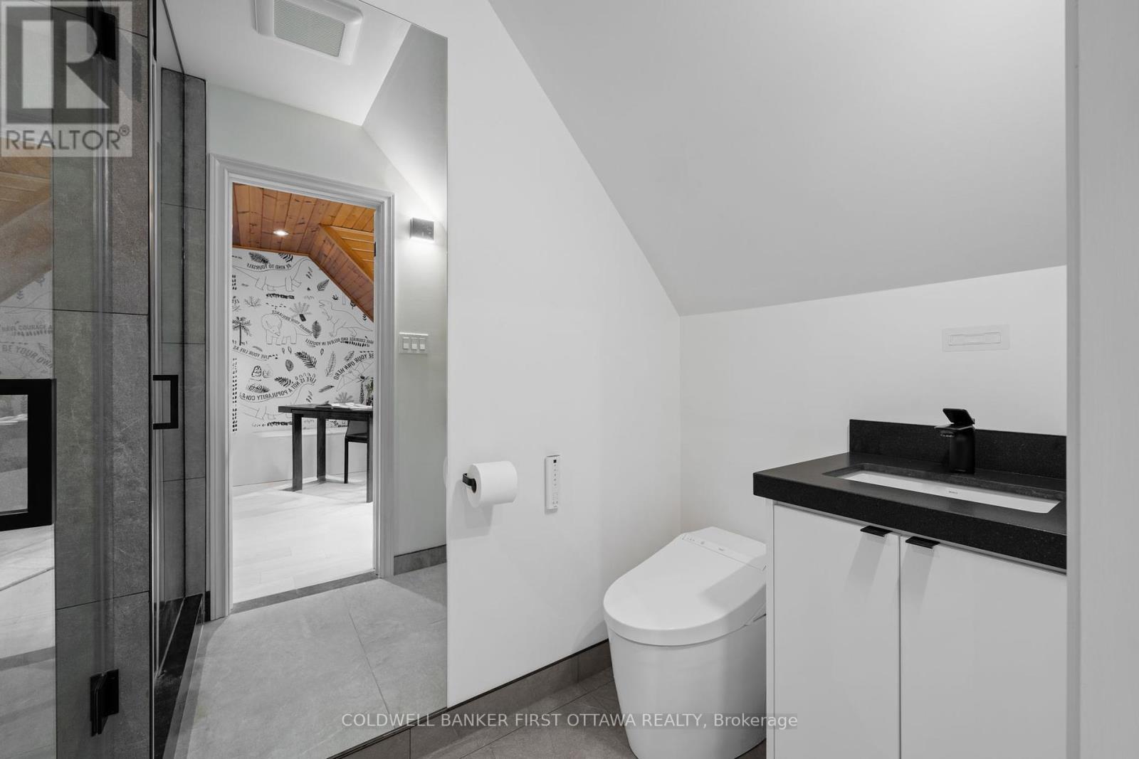 9 Lucas Lane, Ottawa, Ontario  K2S 1S5 - Photo 36 - X12455746