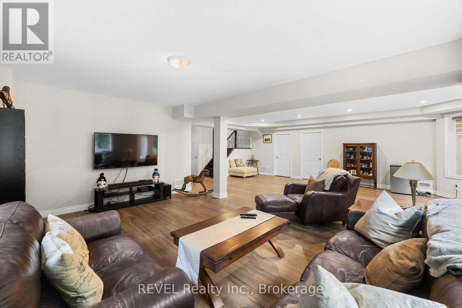 46 Philmori Boulevard, Pelham, Ontario  L0S 1E5 - Photo 37 - X12455754