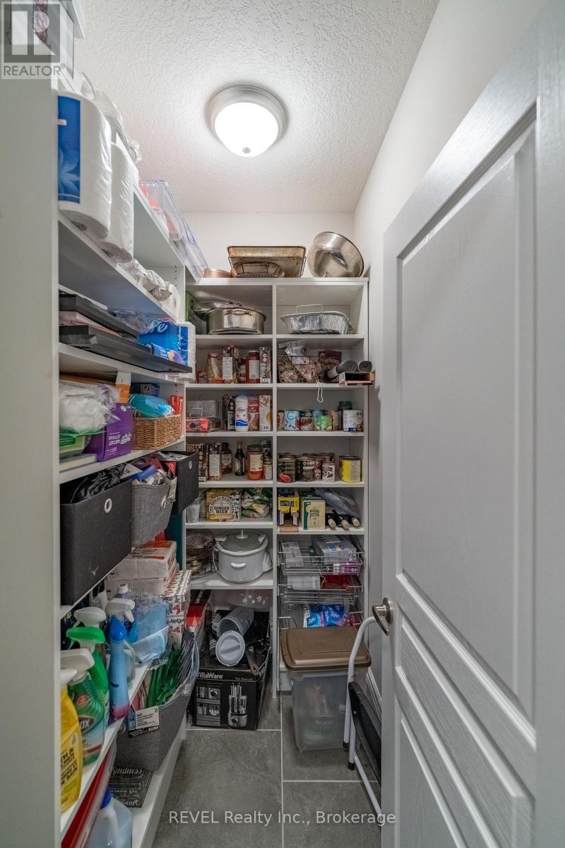 46 Philmori Boulevard, Pelham, Ontario  L0S 1E5 - Photo 42 - X12455754