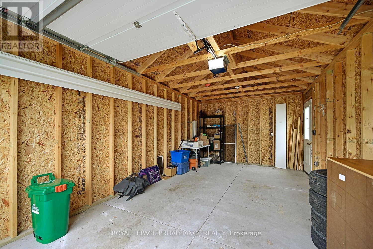 189 James Street E, Brockville, Ontario  K6V 1L6 - Photo 22 - X12455734