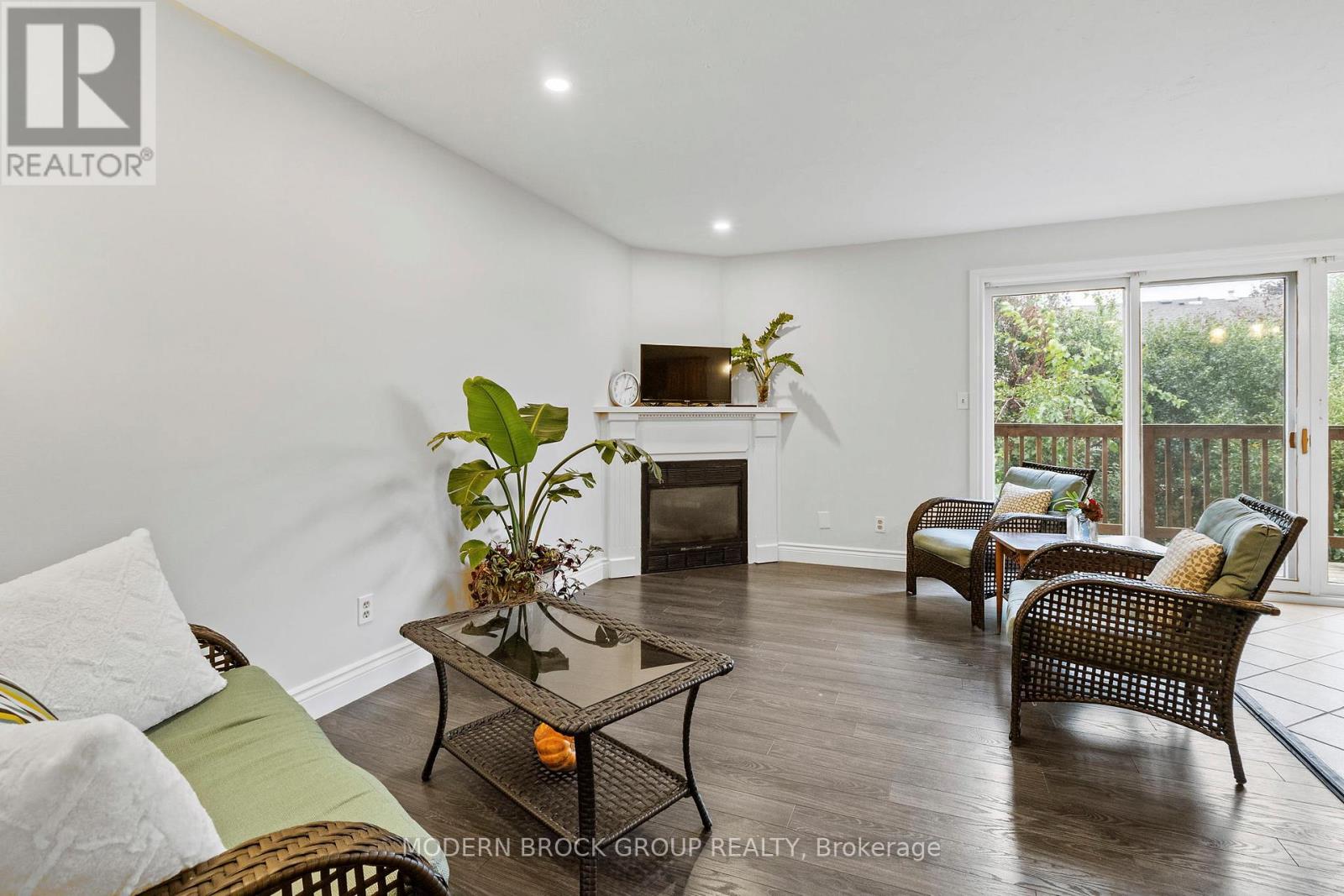 1140 Millwood Avenue, Brockville, Ontario  K6V 6Z6 - Photo 8 - X12455739