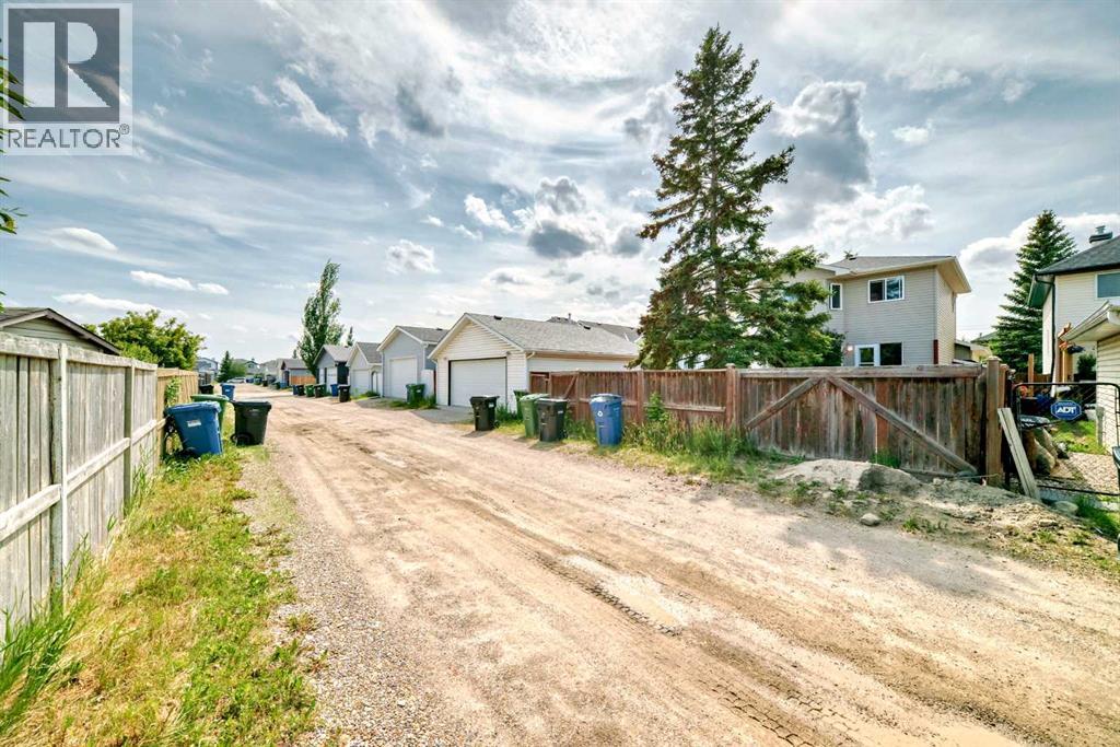 262 Covewood Park Ne, Calgary, Alberta  T3K 4V7 - Photo 33 - A2263389