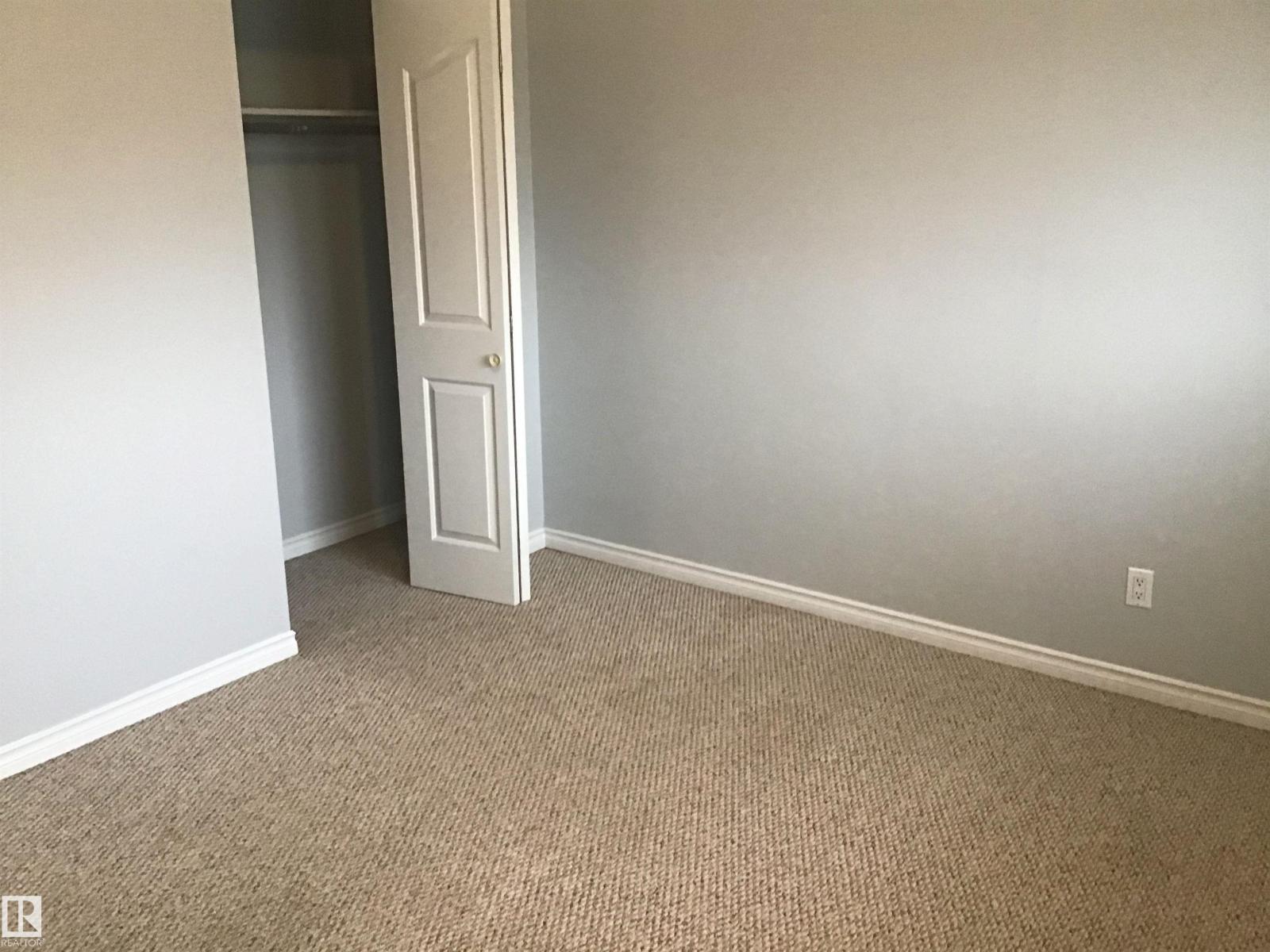 9404 9406 Holyrood Rd Nw, Edmonton, Alberta  T6C 4H4 - Photo 32 - E4461609
