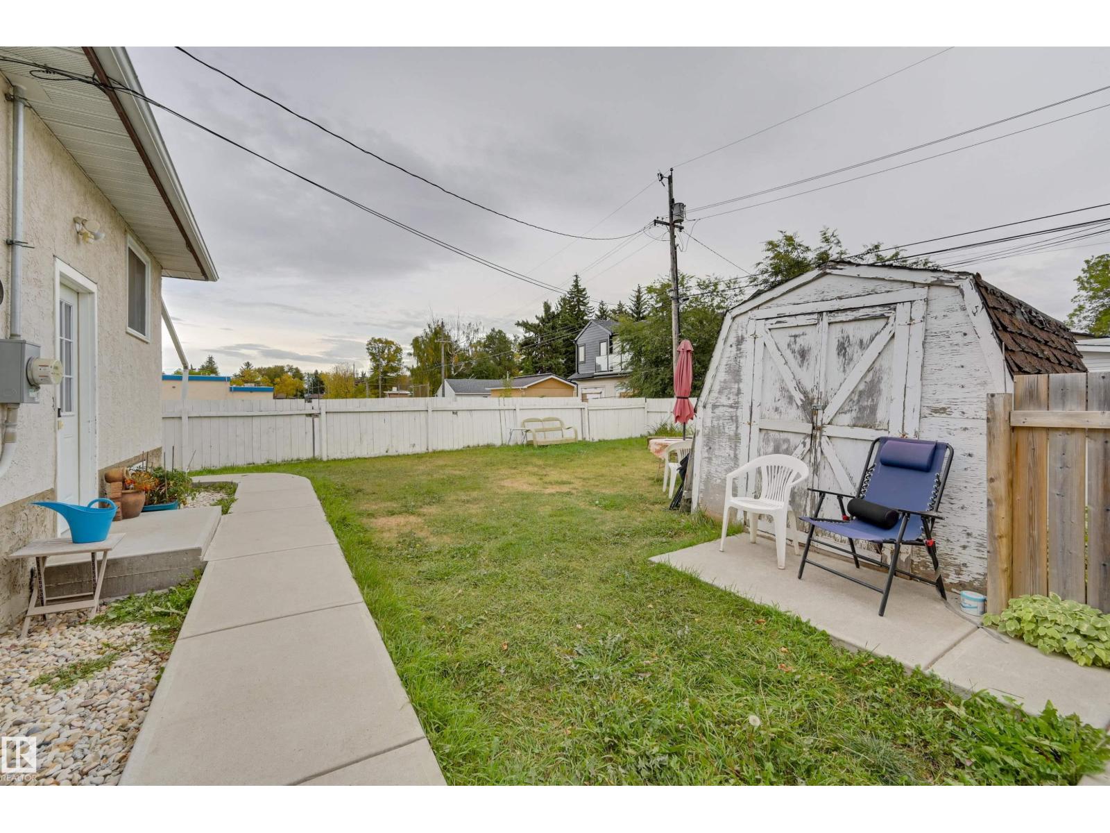 9404 9406 Holyrood Rd Nw, Edmonton, Alberta  T6C 4H4 - Photo 38 - E4461609