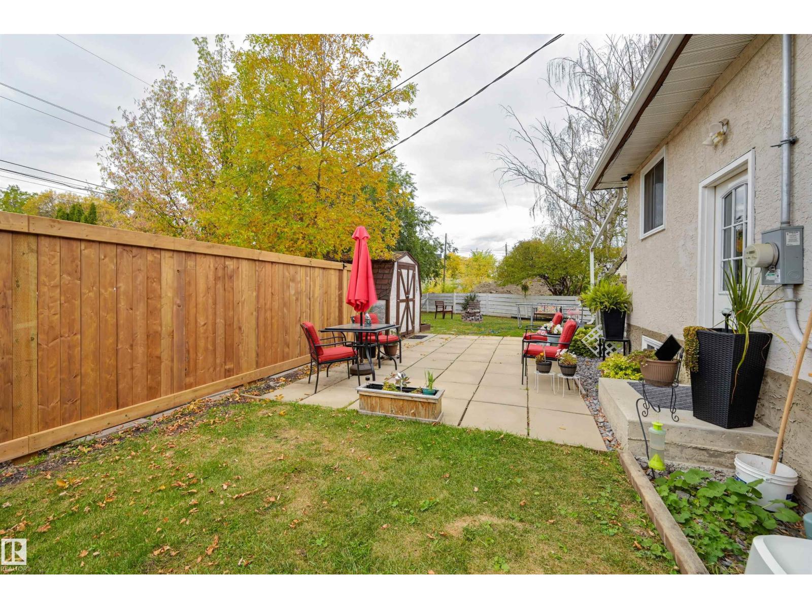 9404 9406 Holyrood Rd Nw, Edmonton, Alberta  T6C 4H4 - Photo 43 - E4461609