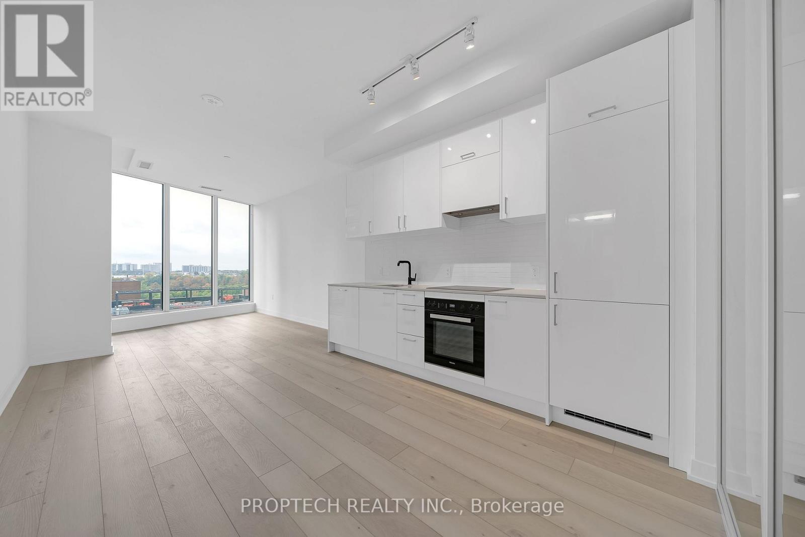 603 - 1 Kyle Lowry Road, Toronto, Ontario  M3C 0S6 - Photo 4 - C12455744