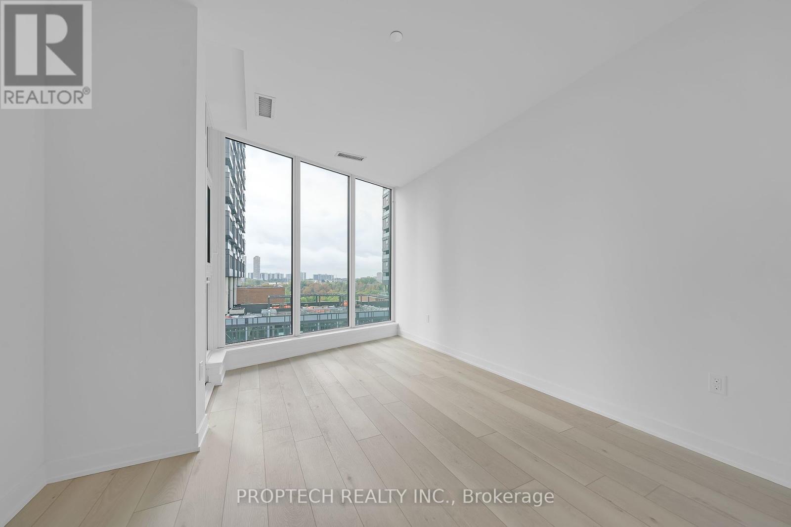 603 - 1 Kyle Lowry Road, Toronto, Ontario  M3C 0S6 - Photo 7 - C12455744