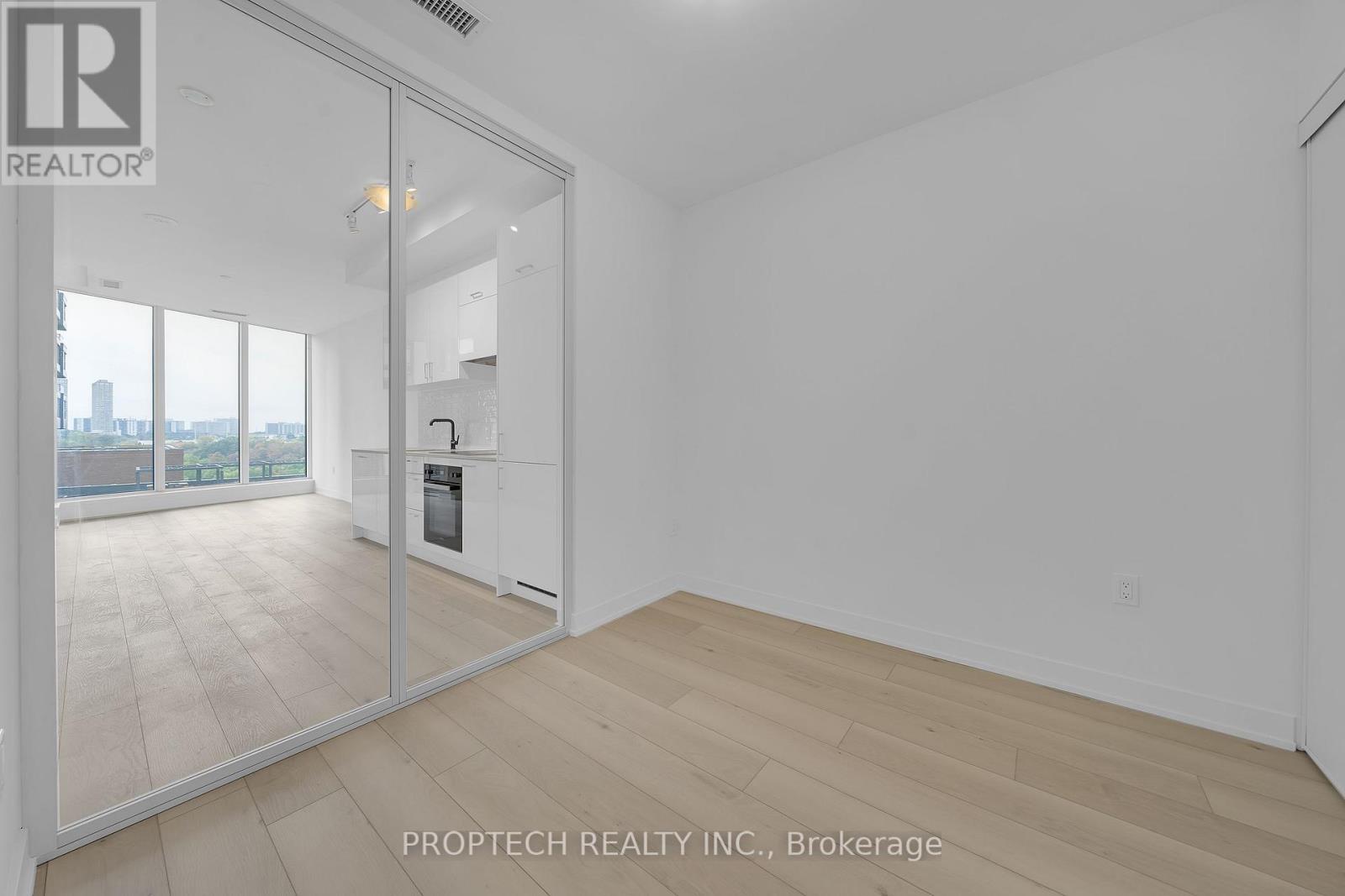 603 - 1 Kyle Lowry Road, Toronto, Ontario  M3C 0S6 - Photo 9 - C12455744