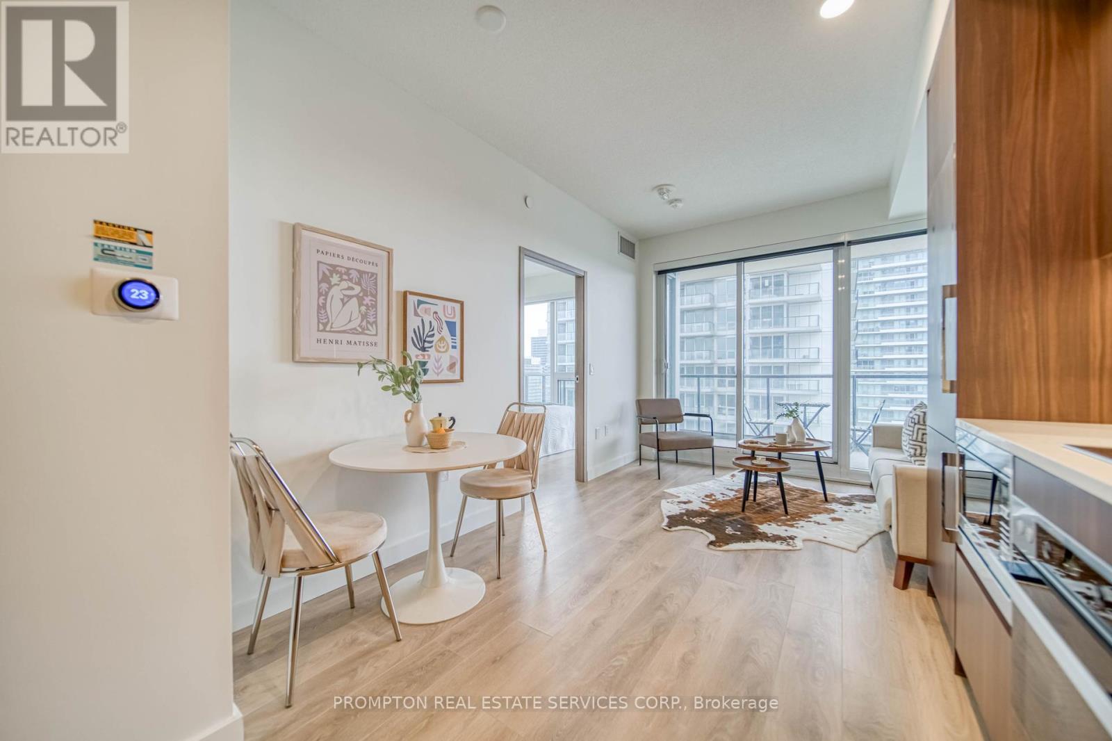 1515 - 85 Mcmahon Drive, Toronto, Ontario  M2K 0H1 - Photo 6 - C12455756