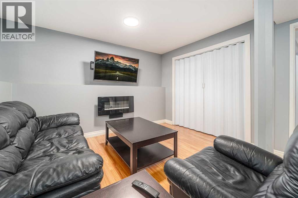 826 Columbia Boulevard W, Lethbridge, Alberta  T1K 5A5 - Photo 31 - A2261592