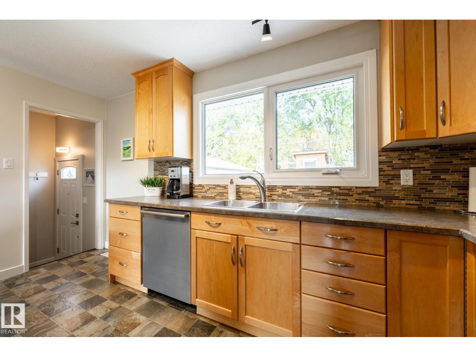 50 Springfield Cr, St. Albert, Alberta  T8N 0K1 - Photo 14 - E4461580