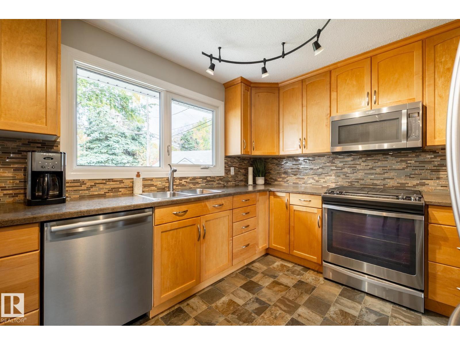 50 Springfield Cr, St. Albert, Alberta  T8N 0K1 - Photo 13 - E4461580