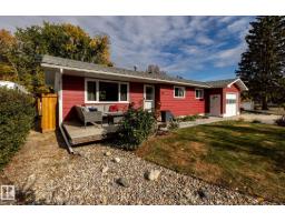 50 SPRINGFIELD CR Sturgeon Heights