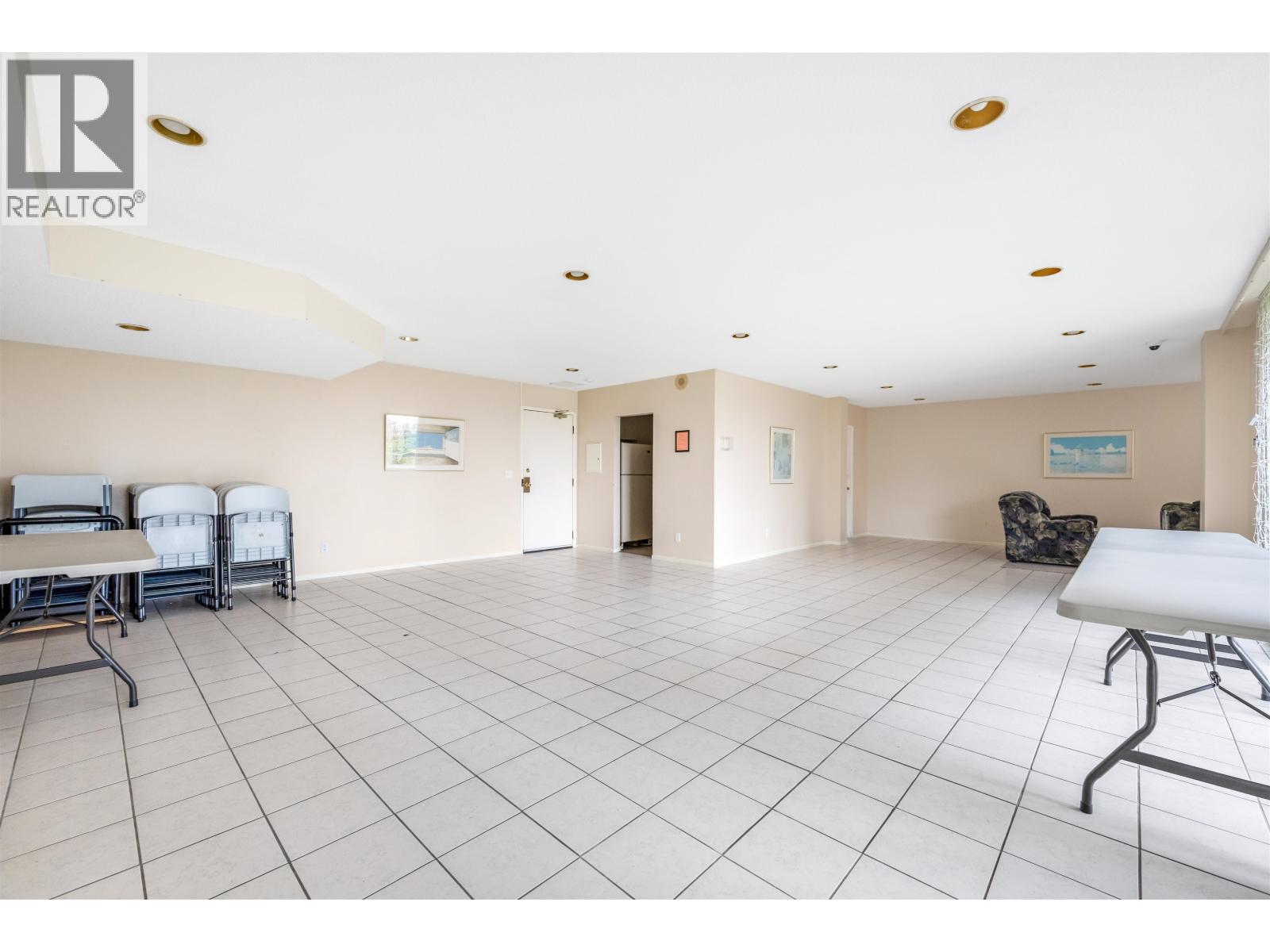 1005 6240 Mckay Avenue, Burnaby, British Columbia  V5H 4L8 - Photo 5 - R3056542