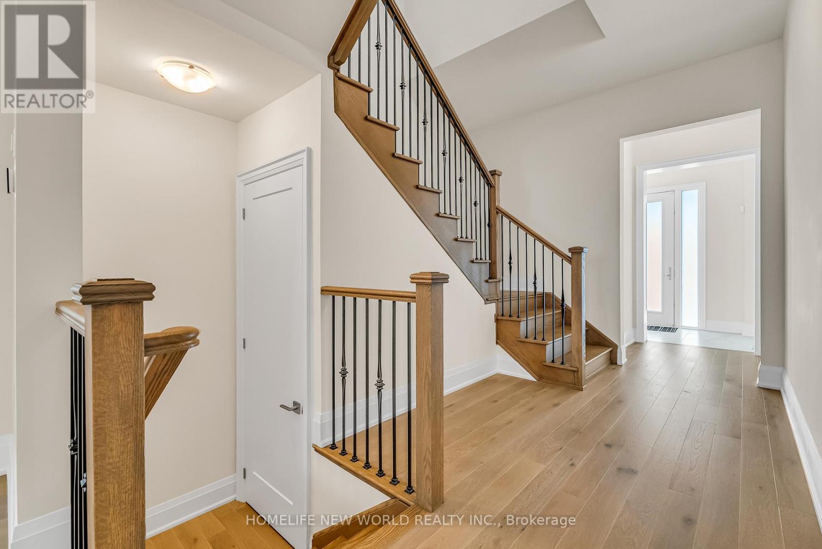 78 William Logan Drive, Richmond Hill, Ontario  L4E 1J9 - Photo 4 - N12455742