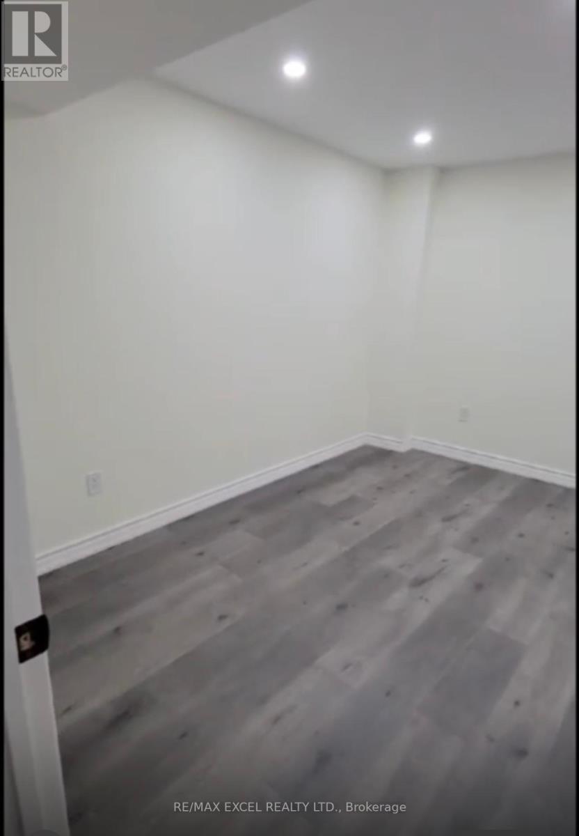 311 Conley Street, Vaughan, Ontario  L4J 2Z3 - Photo 34 - N12455753