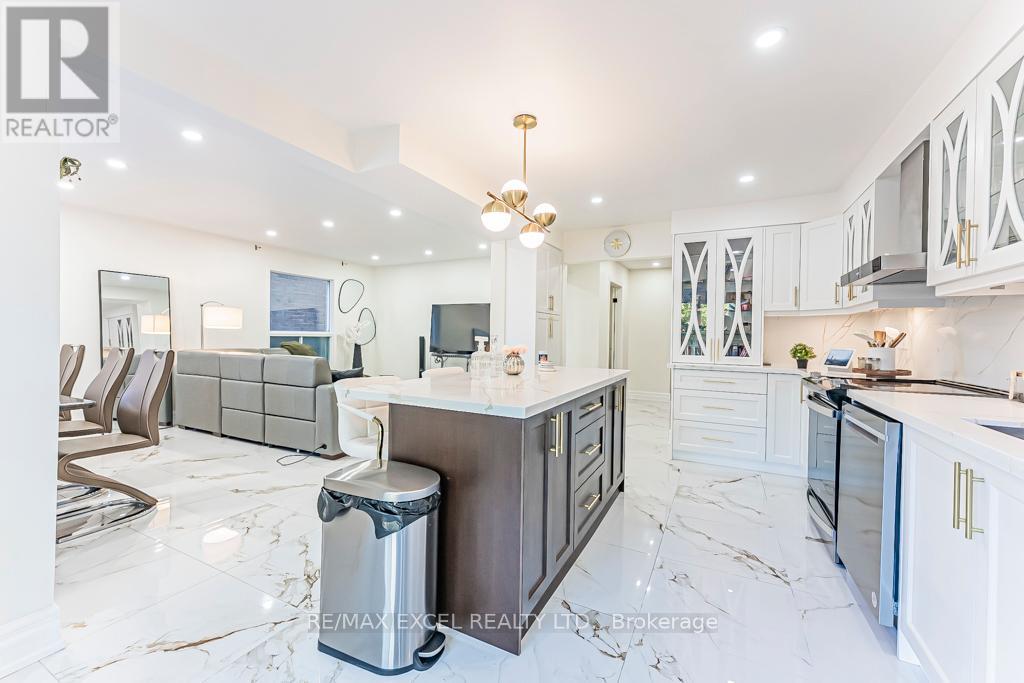 311 Conley Street, Vaughan, Ontario  L4J 2Z3 - Photo 4 - N12455753