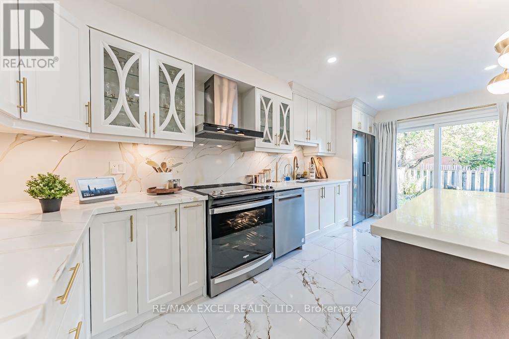 311 Conley Street, Vaughan, Ontario  L4J 2Z3 - Photo 43 - N12455753