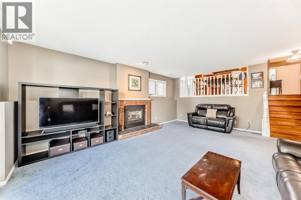 68 Woodmark Crescent Sw, Calgary, Alberta  T2w 4z2 - Photo 34 - A2263557