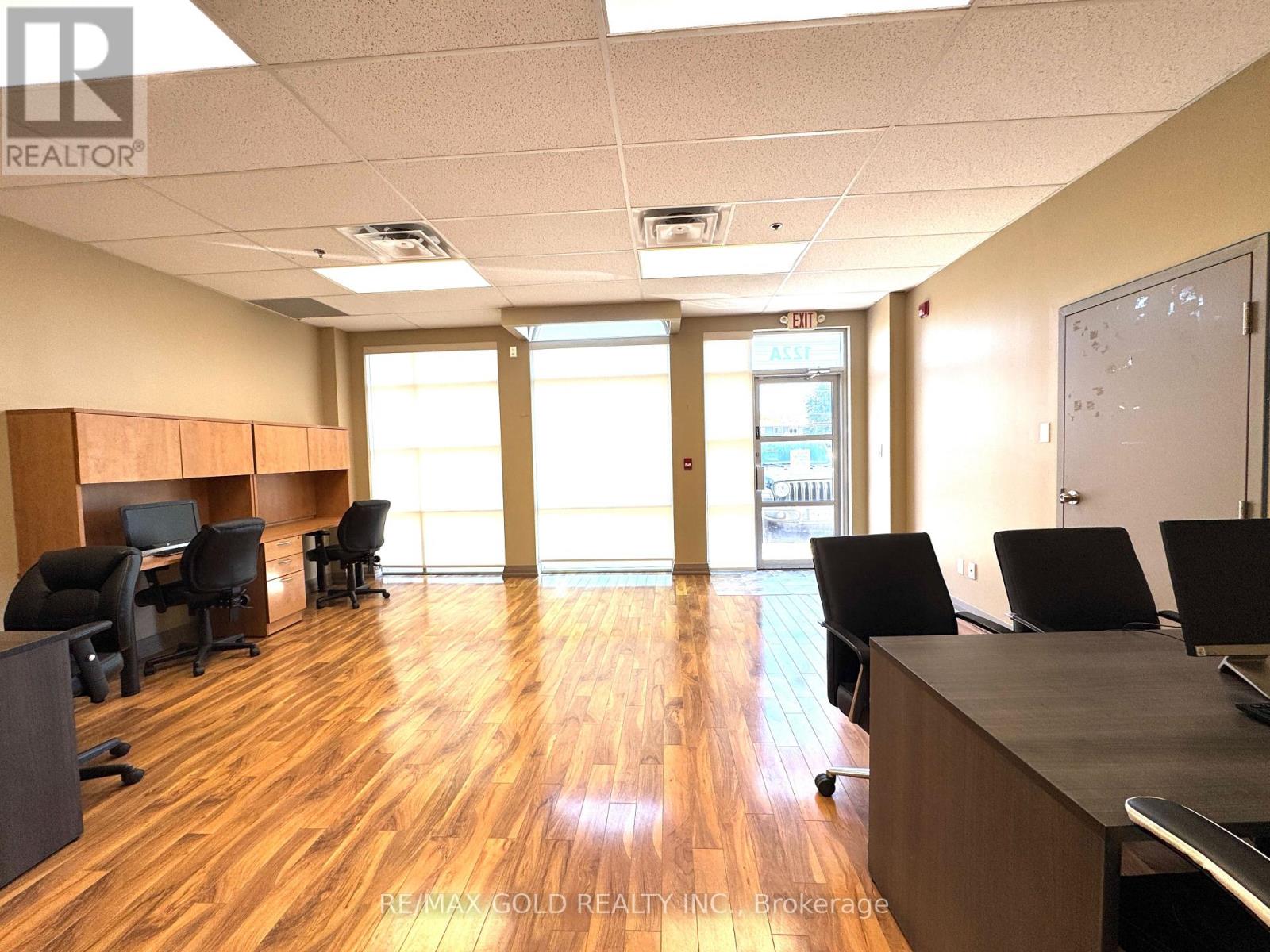 121a- 122a - 2980 Drew Road, Mississauga, Ontario  L4T 0A7 - Photo 10 - W12455738