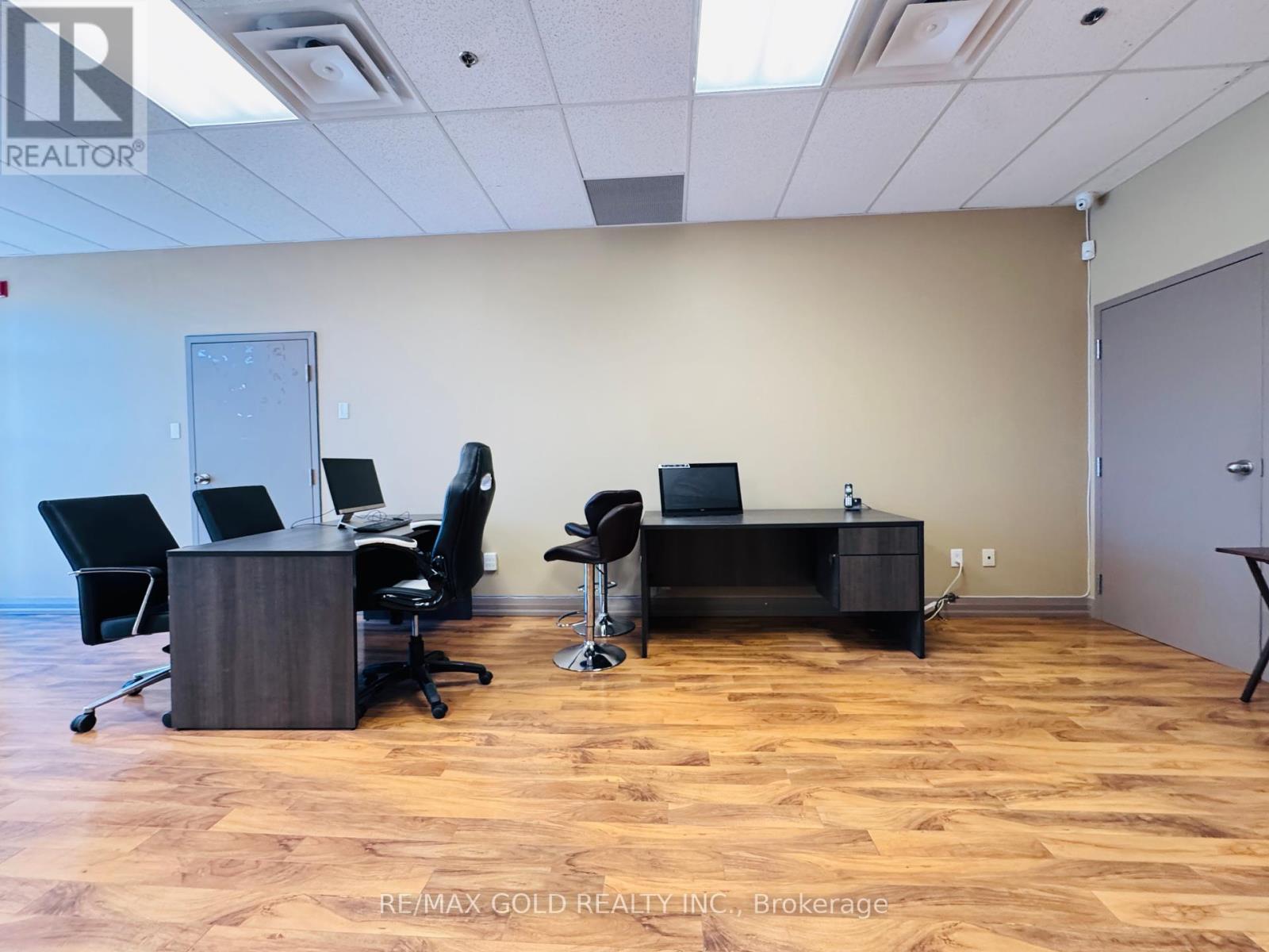 121a- 122a - 2980 Drew Road, Mississauga, Ontario  L4T 0A7 - Photo 18 - W12455738