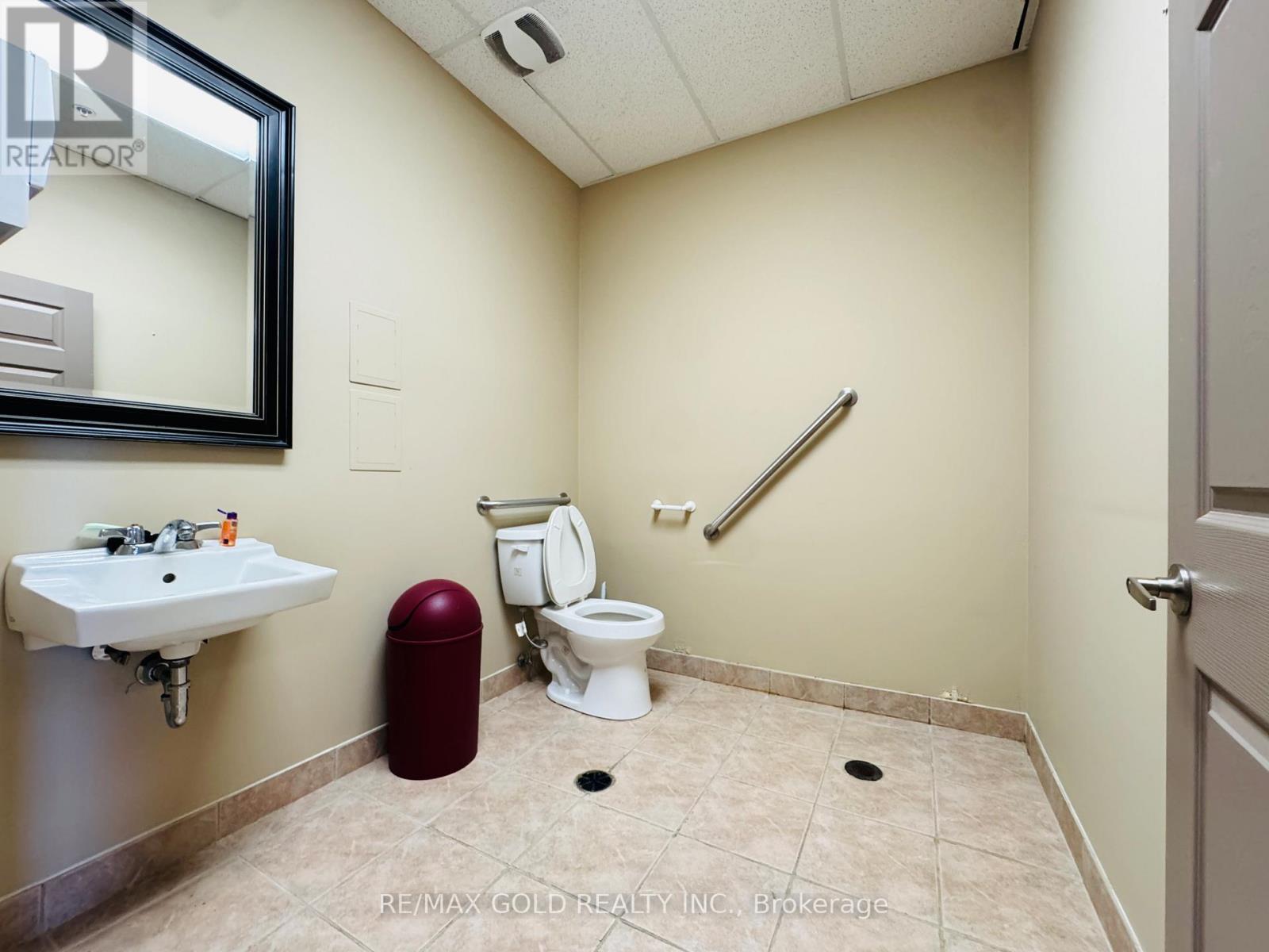 121a- 122a - 2980 Drew Road, Mississauga, Ontario  L4T 0A7 - Photo 19 - W12455738