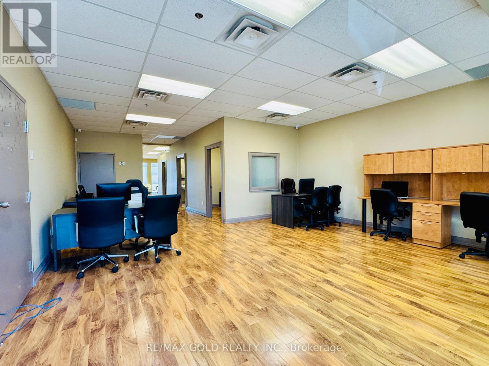 121a- 122a - 2980 Drew Road, Mississauga, Ontario  L4T 0A7 - Photo 5 - W12455738