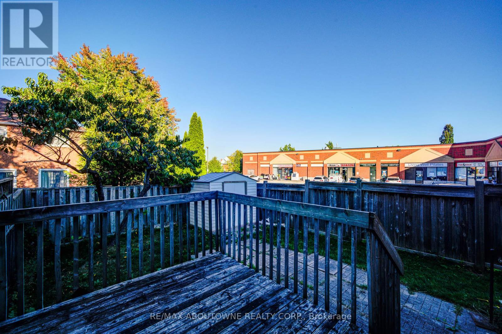 2211 Dale Ridge Drive, Oakville, Ontario  L6M 3L4 - Photo 44 - W12455751