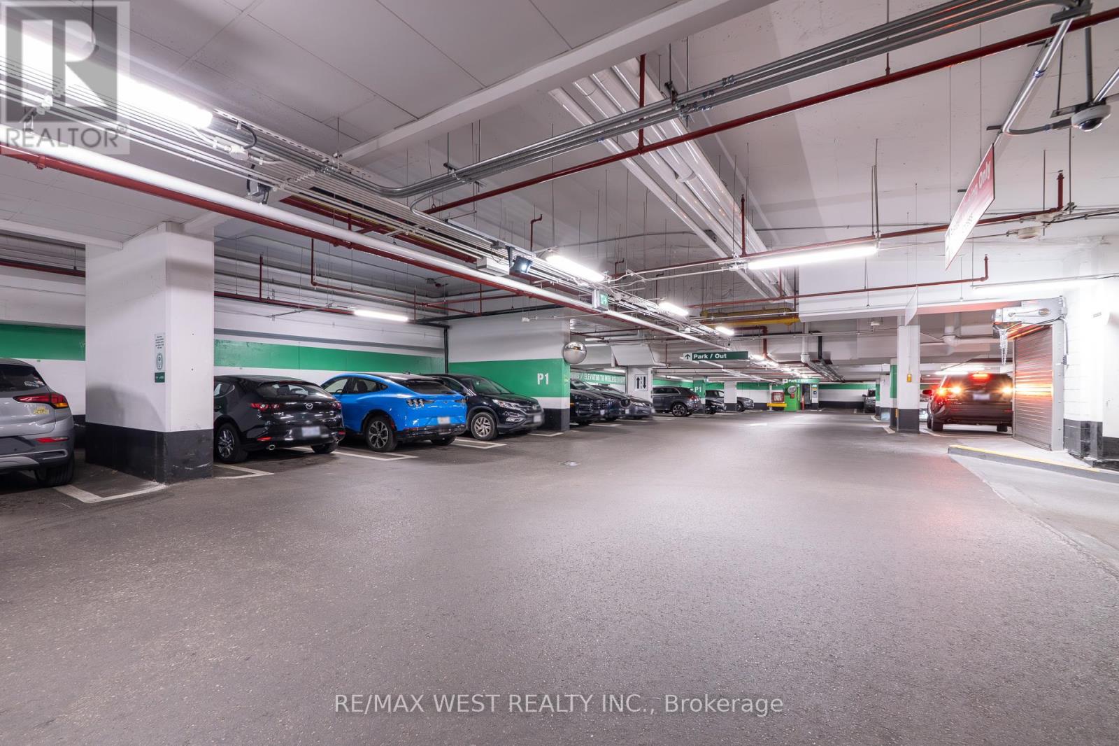 921 Bay St. Street, Toronto, Ontario  M5S 3L6 - Photo 42 - C12455553