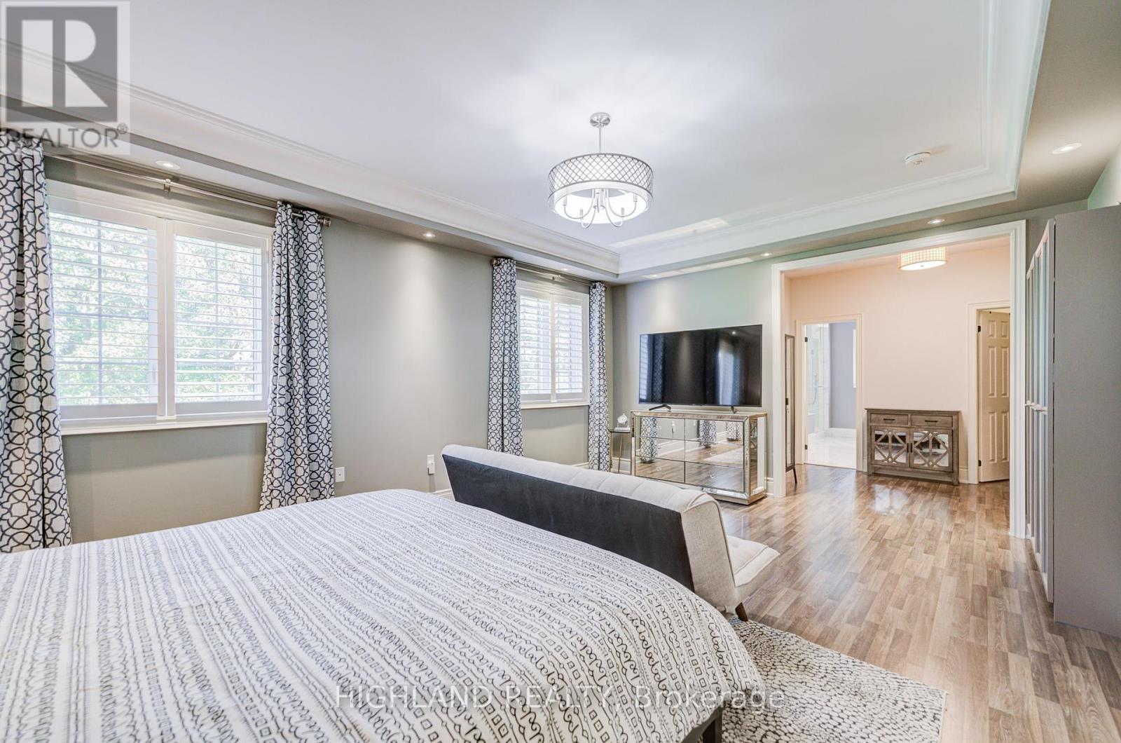 3185 Meadow Marsh Crescent, Oakville, Ontario  L6H 0T6 - Photo 30 - W12455014