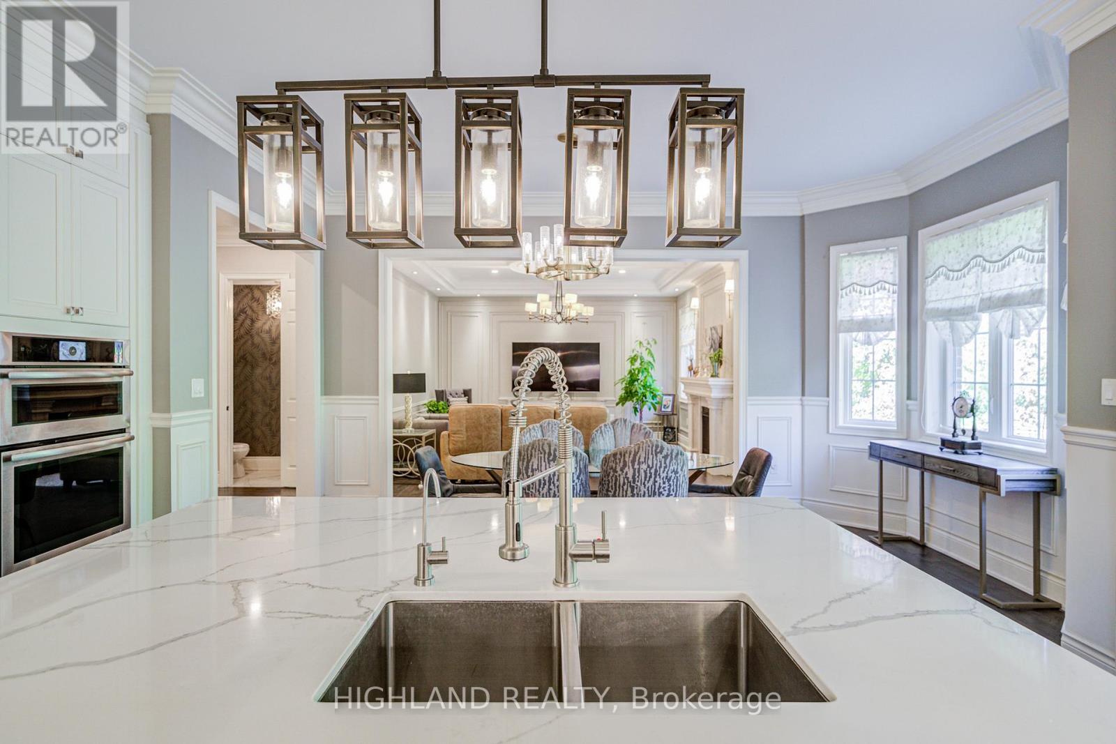 3185 Meadow Marsh Crescent, Oakville, Ontario  L6H 0T6 - Photo 26 - W12455014
