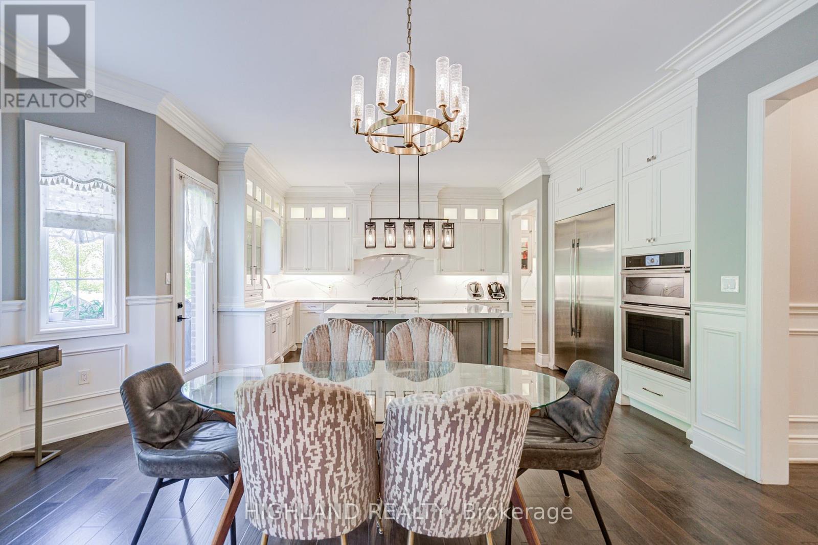 3185 Meadow Marsh Crescent, Oakville, Ontario  L6H 0T6 - Photo 22 - W12455014