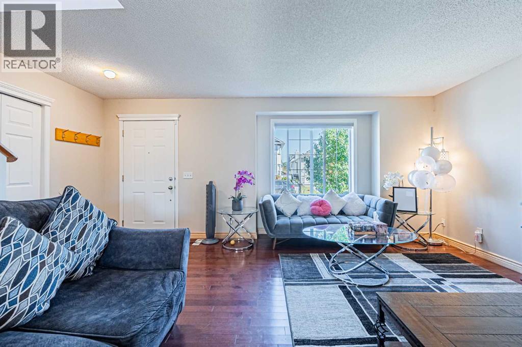 79 Saddlemont Way Ne, Calgary, Alberta  T3J 4V3 - Photo 6 - A2259873