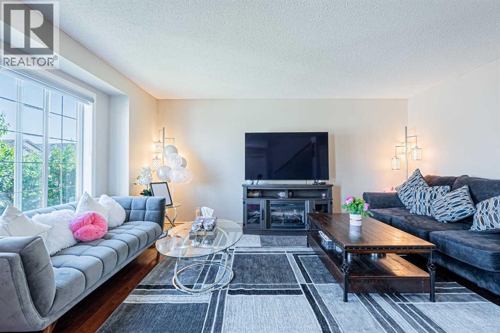 79 Saddlemont Way Ne, Calgary, Alberta  T3J 4V3 - Photo 9 - A2259873
